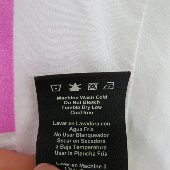 UGG T Shirt Womens Size Medium White Cropped Short Sleeve Pastel Spellout Logo - Picture 6 of 9